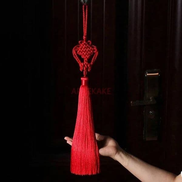 Artificial silk Chinese knot tassel vertical and flexible characteristic handicraft decorative pendant