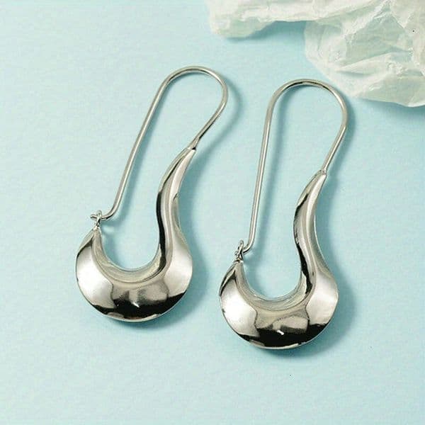unique smooth surface earrings Japanese Korean style personalized fashionable and versatile accessories metallic feel 's best-selling ear