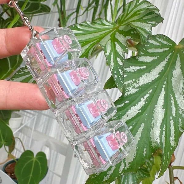 Relaxing DIY Keyboard Fidget Keychain Keycap Keys Button Finger Keyboard Cap with Light Relief Stress Pinch Toy Adult Z260325