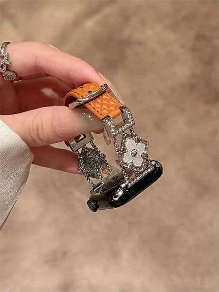 Four leaf diamond patter leather cpatible with iWatch strap 38mm 40mm 41mm 42mm 44mm 45mm 49mm fashionable strap C260325
