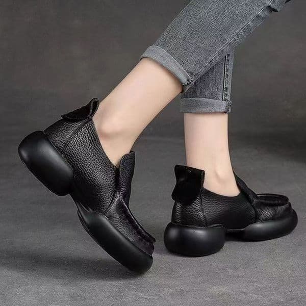 Ddmysports Deep Cut Retro Soft Women S Spring New Model Comfortable Soled Slip On Leather Shoes Thick Mom Outdoor
