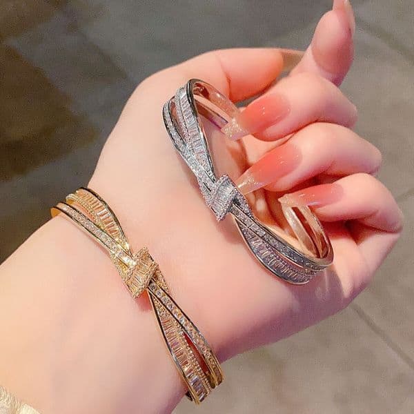 Luxury Brand Designer Jewelry Luxury Brand Designer Jewelry Elegant Copper Bracelet With Diamond Inlay And Cross-Tied Ribbon, Light Luxury Versatile Diamond-Stu