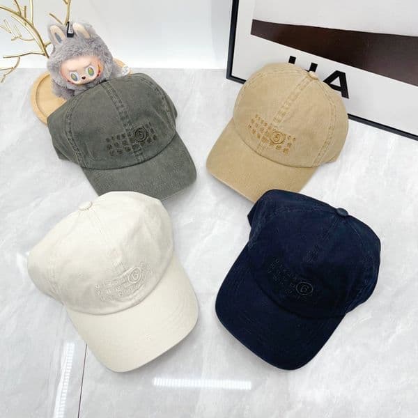 Solid Color Designer Baseball Cap Embroidery Hats Baseball Cap For Women And Men Unisex Adjustable Hat Classic Luxury Hat Cotton Hats Fashion Sun Protection