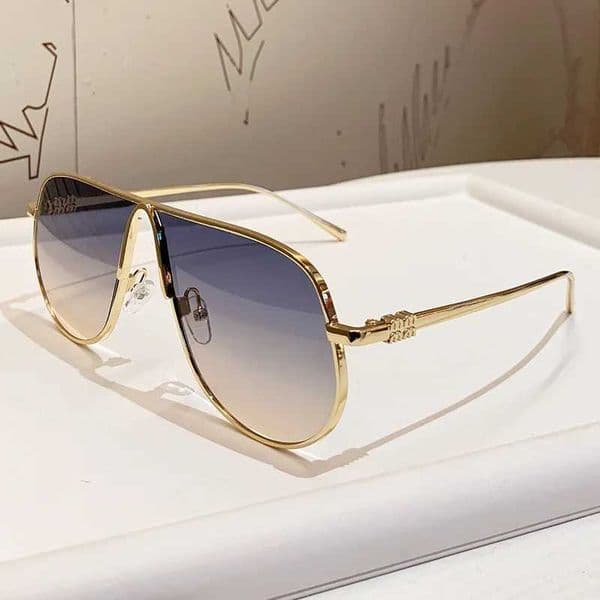 2026 New Large-frame Metal Personalized Versatile Toad Mirror Women Men High-end Fashion Sun Glasses Street Shot Glasses