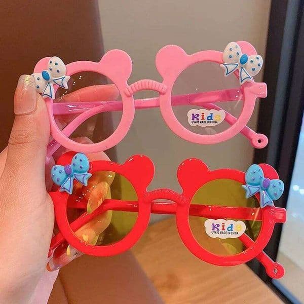 Cute Children's Sunglasses Boy Girl Cartoon UV400 Glasses Lovely Personality Bow Bear Eyeglass Eyewear Bag Outdoor Travel Photo S260326