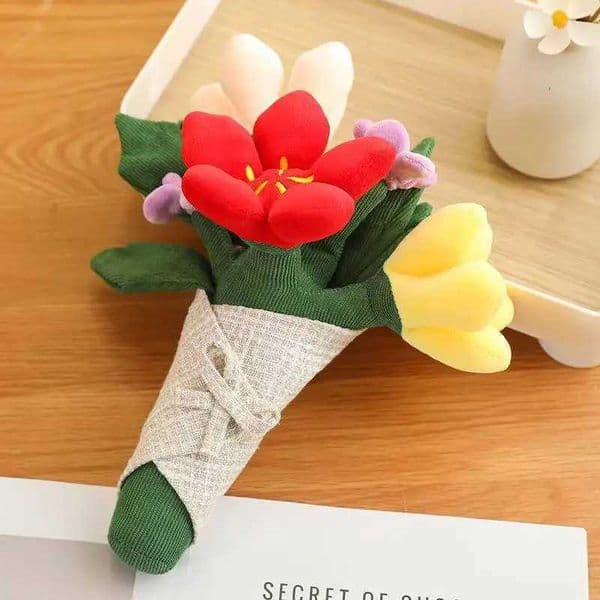 Latest Handheld Bouquet Kawaii Stuffed Plush Toy Handmade Doll Cartoon Anime Cute Home Decoration Christmas Gift Fun Doll R251210