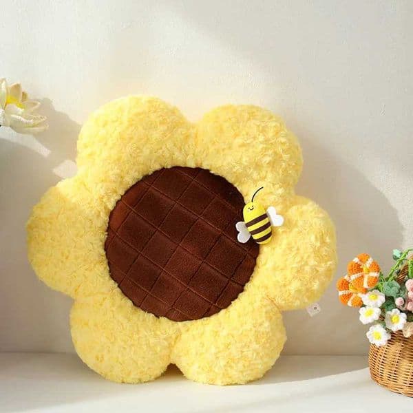 50cm New Sunflower Plush Toy Fun Bee Sunflower Stuffed Pillow Beautiful Flower Decorative Plant Plush Cushion Birthday Present R251210