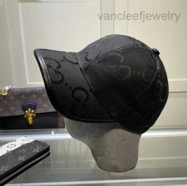 Hat Luxury Letter Desinger Baseball Cap Woman Caps Manempty embroidery Sun Hats Fashion Leisure Design Tiger Snake King Hat Embroidered Sunscreen pretty hats