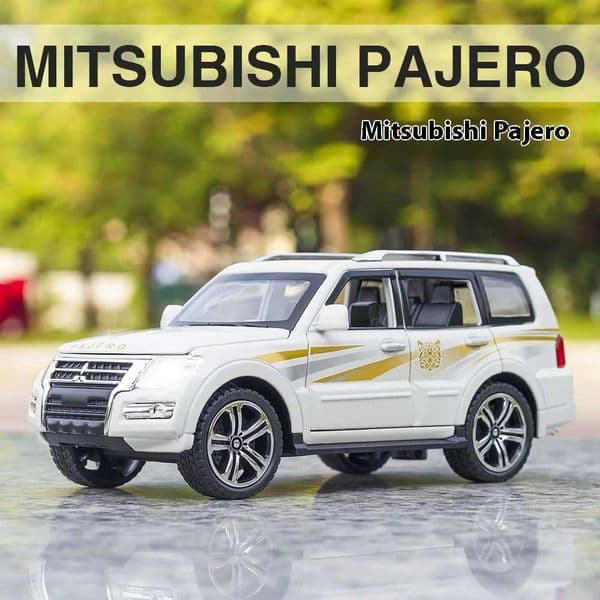 Simulation 1 32 Pajero Automobile Model Alloy Die Cast Body Strong and Durable Childrens Toy Car Model with Sound and Light R251209