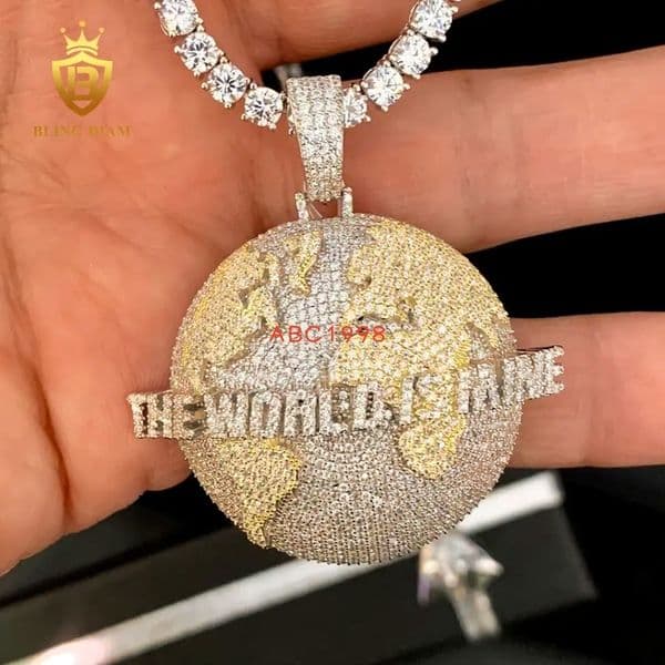 Wholesale Fashion Iced Out Moissanite Pendant Necklace Men Rapper HipHop Style Pendant MoissaniteBrass Pendant Fine Jewelry in Stock