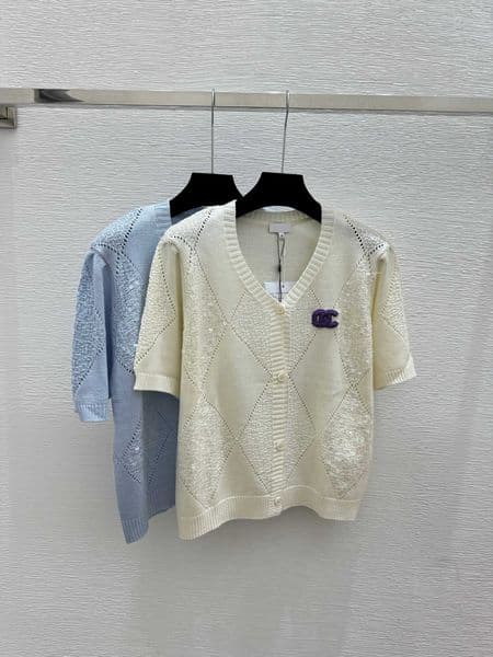Designer style women's short sleeve solid color hollow-out V-neck knit cardigan