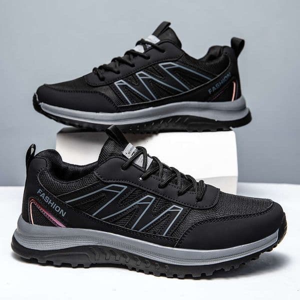 Free shipping Breathable the elderly, non-slip and wear-resistant sports shoes, soft-soled mothers, lightweight high quality casual walking shoes for fathers