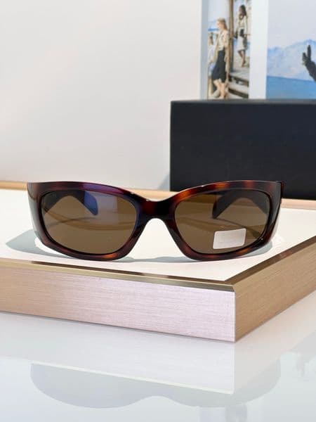 Luxury Designers Womens Sunglasses For Women Men Sun Glasses Mens SPRA14 Designer Fashion Style Protects Eyes Random Box