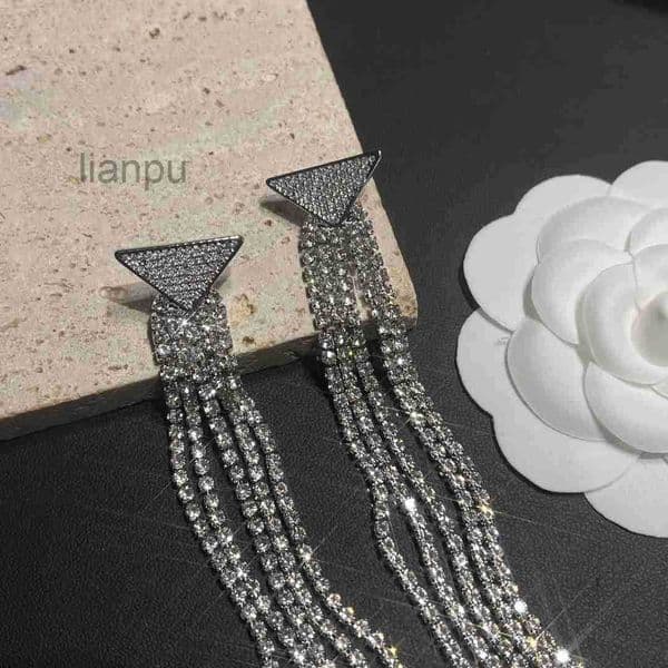 Tassel Diamond Original Designer Earrings Classic Boutique Gift Earrings Birthday Wedding Gift High Quality Jewelry Women New Silver Plated Charm Stud Earrings