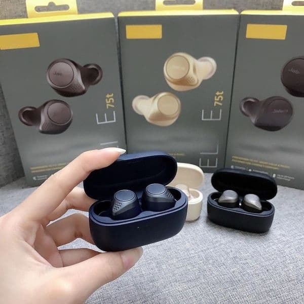 J Elite 75t Bluetooth Earphones In Ear Upgraded Bluetooth Earphones Earbuds Headphone Mini Portable Outdoor Sports Music