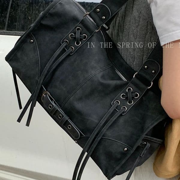 Manufacturer Wholesale Autumn Winter Wasteland Style Handheld Motorcycle for Women New Trendy Tote High-end Large Capacity Underarm Bag