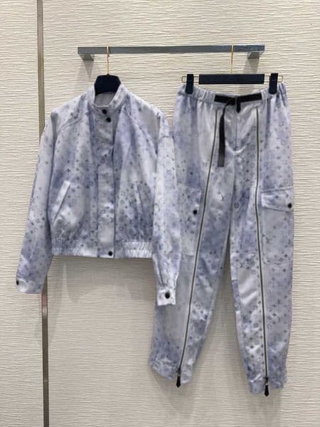 Women's Tracksuits Designer Lou2026SS new spring woman printed sports suit fashionable casual jogging suit SY2J