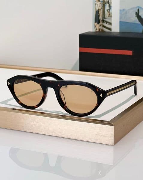 10A High Quality Designer Polygon Sunglasses for Women Men Luxury Shades for Outdoor Fashion Photography