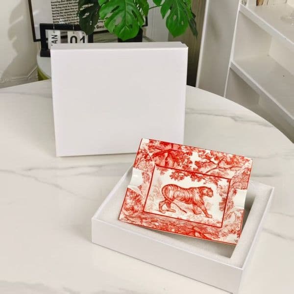 Luxury Red Tiger Print Ceramic Cigar Ashtray Square Porcelain Ash Tray Home Decor Gift Box