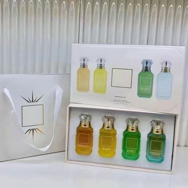 Neutral perfume set Fleur Mesty Rose Royale 31 Vanilla 28 Perfume 100ml Eau De Parfum Men Woman Fragrance Lasting Smell Desigr Brand EDP Man Women Neutral