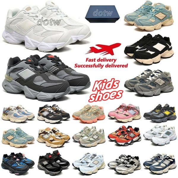 2026 Kids Running Shoes Toddler Sneakers Youth Designer Shoes Boys Girls Pink Shoe Runner Baby Shoes White Blue Sports Shoes Trainers Kids With Box 24-37