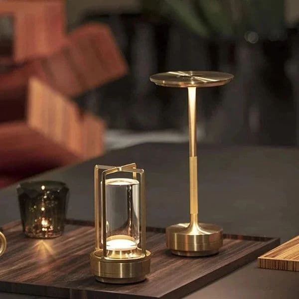USB Charging Table Lamp Aluminum Restaurant Bar Desk Lamp Dimming Atmosphere USB Charging Touch Switch Decoration 260326