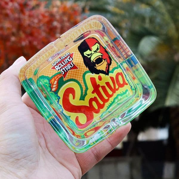 Smoking pipes Glass square ashtray portable display box