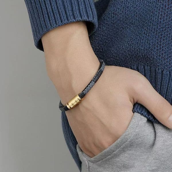 Hand RopeBrown Leather Wristband Mens Womens Stylish Youth hand chain Designer Bracelets magnetic snap Charm Bracelet vuittionPattern