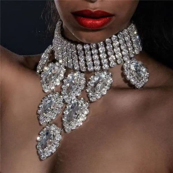Bohemian Feng Rhinestone Necklace Fashionable and Exaggerated Multi- layer Multi color Rhinestone Droplet Pendant Neck Chain260429