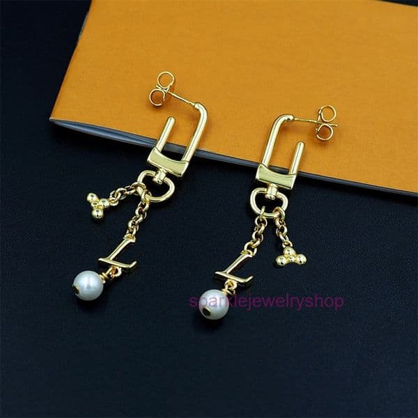 lousi lvness Louise lvs earrings Asian jewelry keychain design with flower pendant pearl stud earrings for women long earrings lou vuttinly Louisovuitton