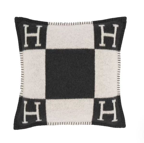 Luxury Soft Wool Woven Jacquard Cushion Cover for Sofa Nordic Home Decor Pillow Case Luxury Tartan Blanket