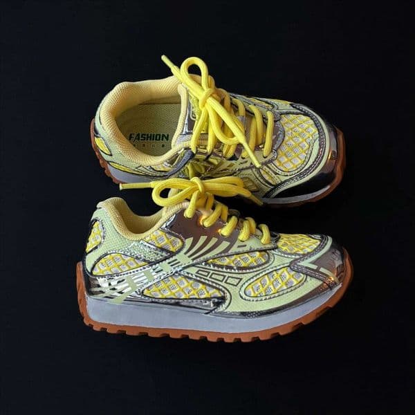 2025 Toddler Kids Orbit Metallic Running Sneaker Children Casual Fashion Trainers Boys Girls Sports Walking Glowing Tennis Shoes 26Y0505
