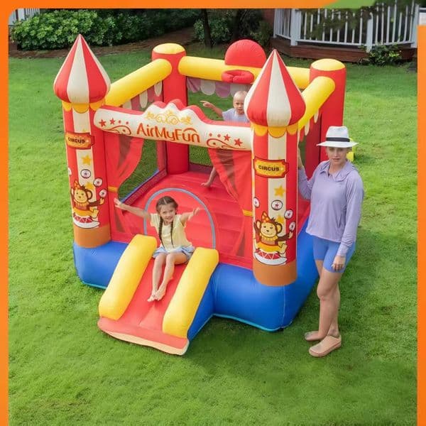 Inflatable Castle Trampoline Commercial Home Indoor Outdoor Universal Small Children's Inflatable Trampoline