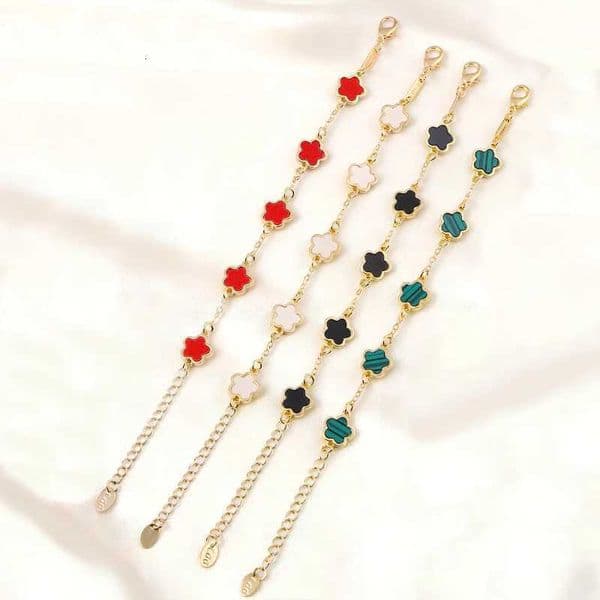 1 Piece of Lucky Flower Womens Simple White Strap Sweet Bracelet Z260506