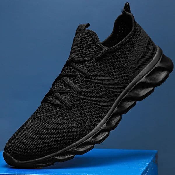 Mens Running Shoes Soft Soles Wear-resistant Breathable Sports Shoes Mesh Outdoor Fashion Big Size Tennis Shoes for Men 260506