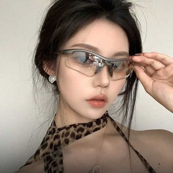 New Y2K Sports Punk Sunglasses Women Brand Designer Oval Eyewear Men Luxury Sun Glasses UV400 Colorful Mirror Fashion Shades L260506