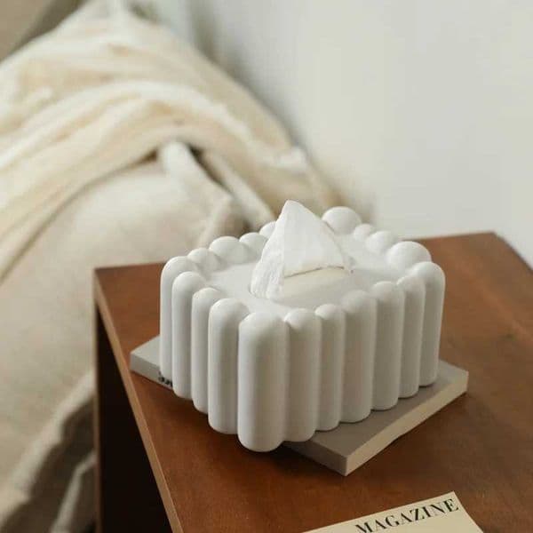 INS Creative Ceramic Paper Towel Holder - Minimst Cream Style Decorative Box for Living Room/Dining Table Elegant Home OrganJ260506
