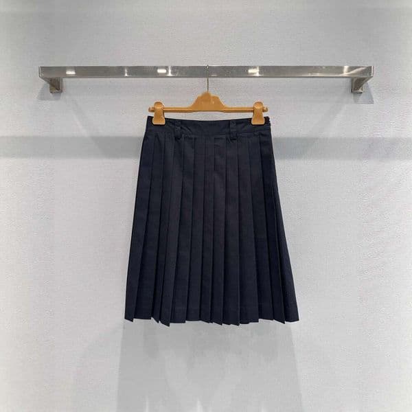 Designer High-End Fashion Women's Clothing 2026 New Dark Blue Plaid Pleated Skirt 85fe