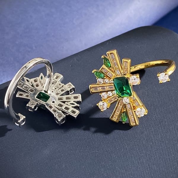 Necklace Necklace for Women Geometric Fan Emerald Zircon Diamond Jewelry Set Earrings Necklace Ring Luxury Jewlery Designer Elegant Timeless Premium