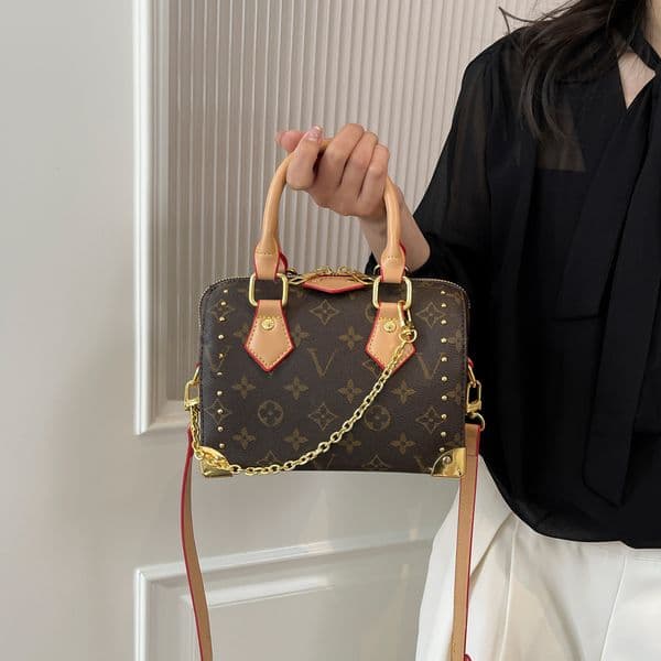 Designer Shoulder Luxury Mini Crossbody High quality Women's denim Embossed Brown Flower Handbag Mirror Level Leather Chain bag Purse