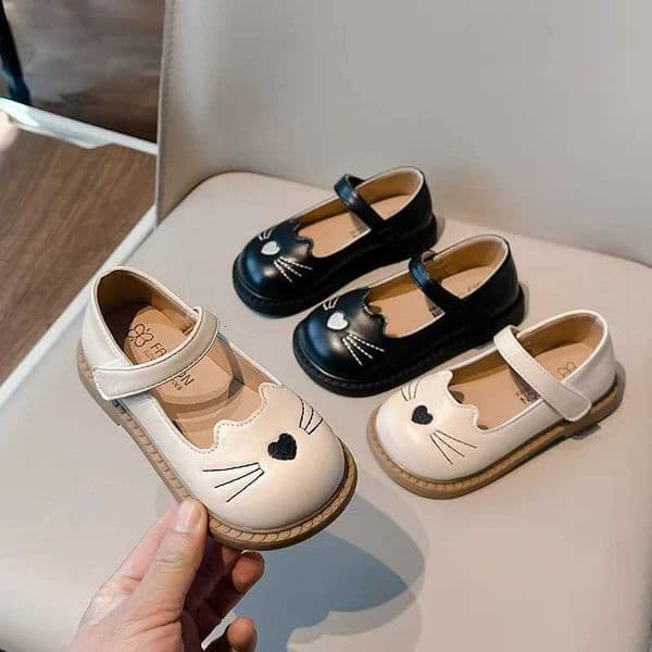 2025 New Little Girl Leather Shoes Cute Cat Embroidered Childrens Flats Fashion Soft Spring Autumn Kids Causal Princess ShoesT260507