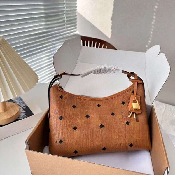 Tote Designer Mcm Croissant Mcmpurs Makeup Sac De Luxe Luxury Beach With Classic Print Small Hobo Crossbody Handbag Kids Shoulder Underarm Bag