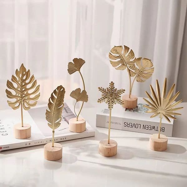1pcs Golden Ginkgo Leaf Feather Metal Model Figurines Manual Desktop Crafts Ornaments Po Props Statues Sculptures Home Decor 260507