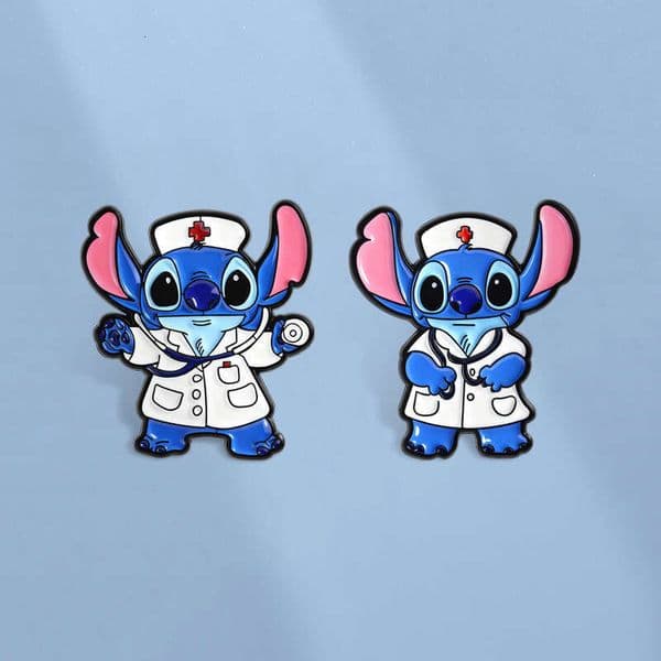 New foreign trade creative interstellar animal medical theme badge, blue cartoon character brooch, clothing accessory