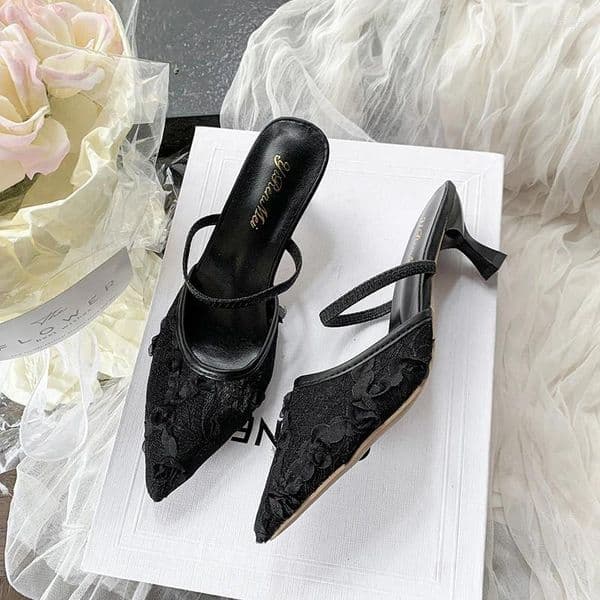 Dress Shoes Luxury Designer White Women Wedding Pumps Mesh Embroidered Flowers Back Strap Sexy High Heel For Ladies