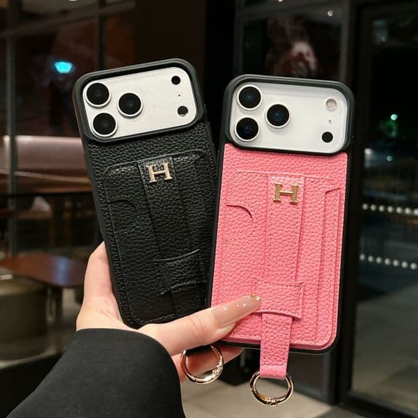 Classic Designers Phone Case for iPhone 17 Pro Max 16 15 14 13 12 11 18 Luxury Print Letter Wristband Anti-skid Rivet Finger Cover Designer Leather wristband Phone Cases