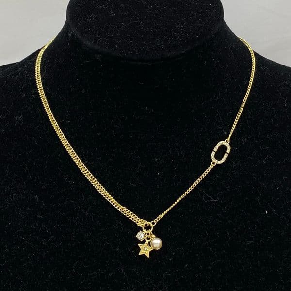 Designer pearl pendant Necklaces Luxury women 18K Gold Plated Star pendant Necklaces Charm necklace without box