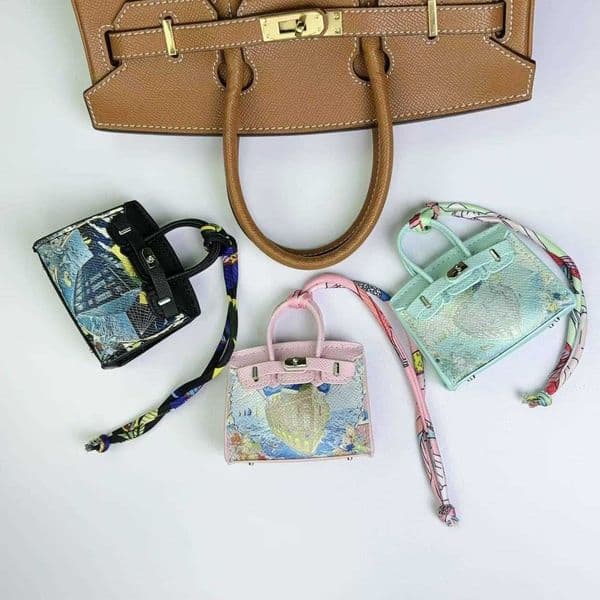 New High-End Printed Sailboat Bag Creative Printed Bluetooth Earphone Bag Car Hanging Decoration Bag Hanging Decoration for Women Versatile T260509