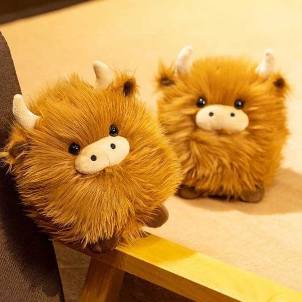 20cm Round Highland Bull Plush Toy Fluffy Long Hair Cow Stuffed Chubby Figurine Lovely Birthday Gift L260509EVIQ