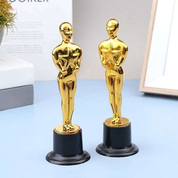 Little Golden Man Statue Trophy Children's Competition Award Medal Home Decor Figurines Ornaments 26L0509